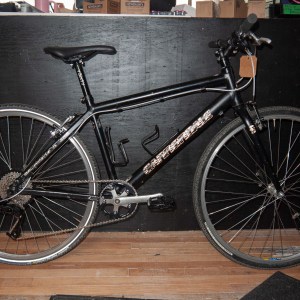 18″/Medium Cannondale Badboy – refurbished 1×8 Hybrid/city bike