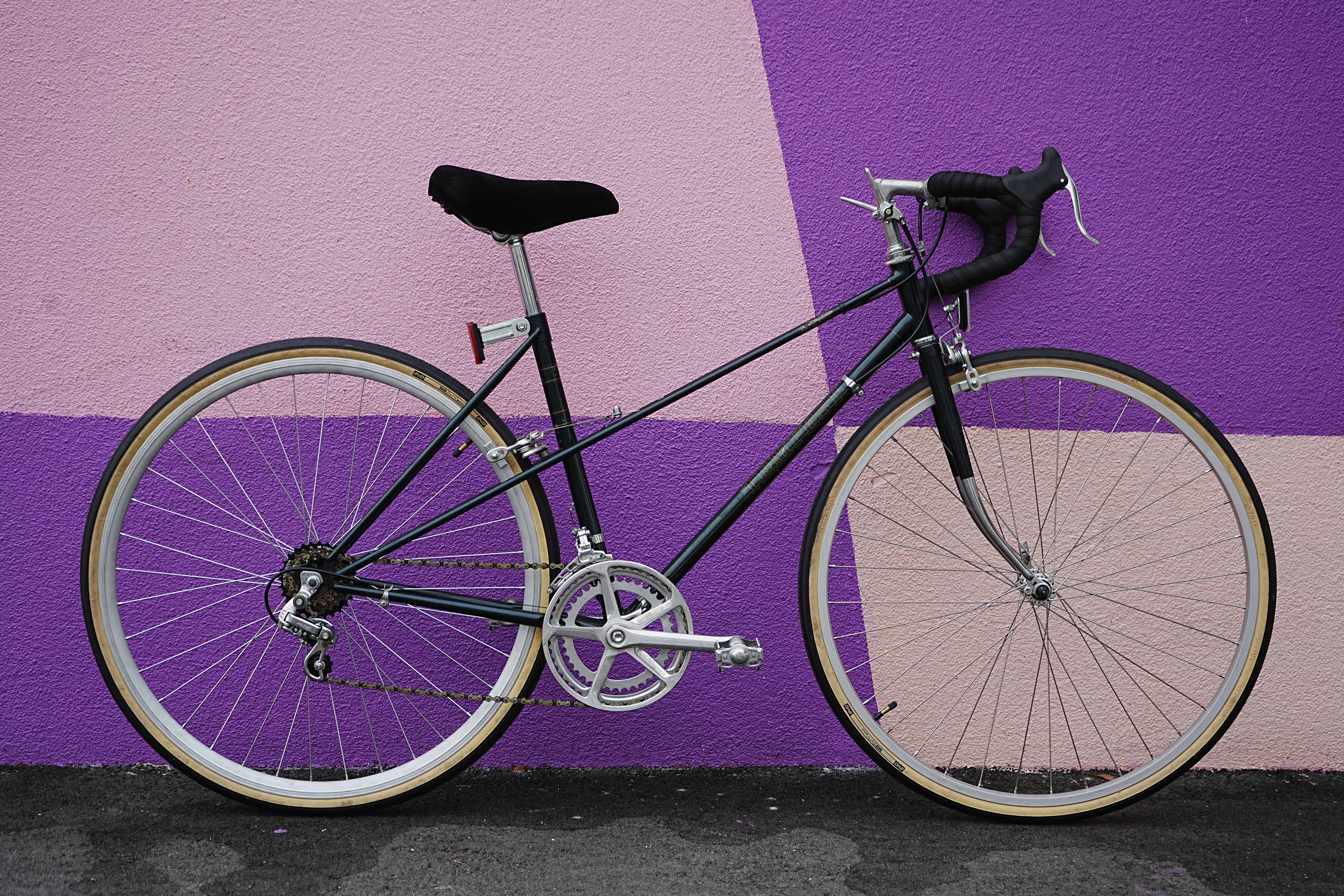 48cm Tempest road bike – Refurbished